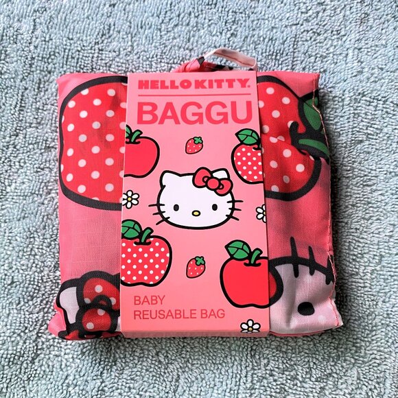 BAGGU Handbags - NWT Baby Baggu - Hello Kitty & Apple
